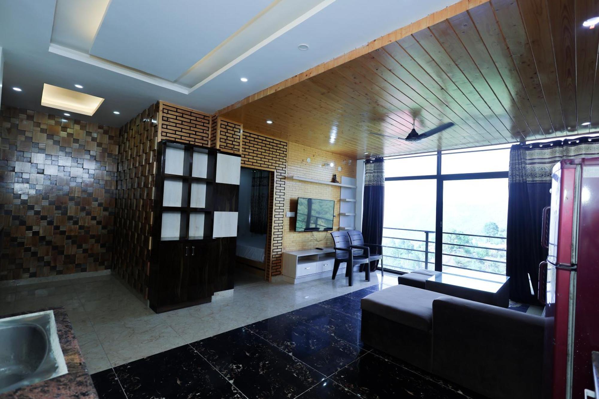 Апартаменты Cozy Heavenn 2Bhk I Kasauli I Mountain View 93O68I282O Экстерьер фото